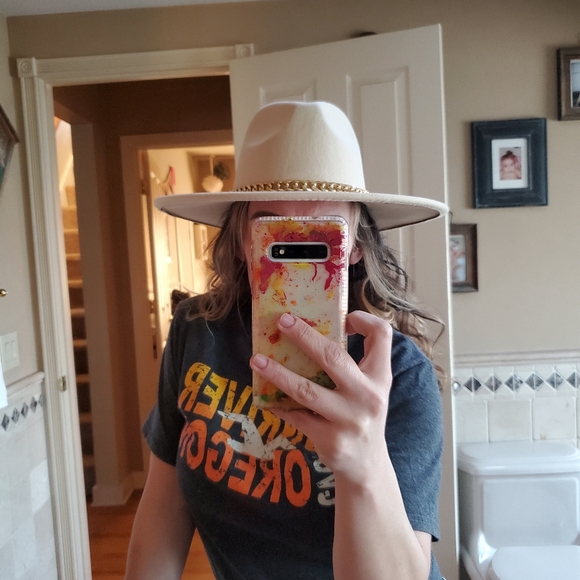 Fedora hat. - Picture 3 of 4